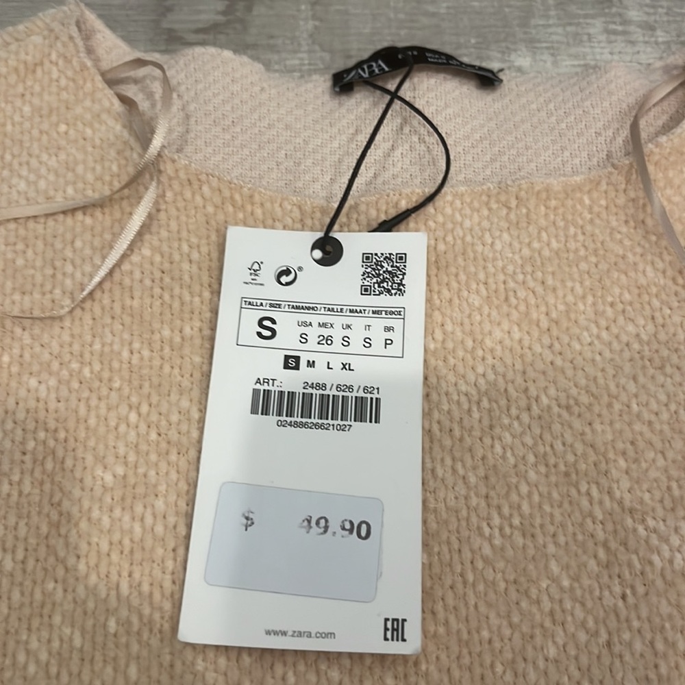Zara Women’s Sweater Size: S NWT RN77302